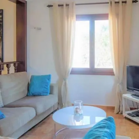 3 Bedroom Villa, Private Pool, Sea View, Вилла Бинибека